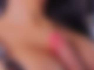 Mia-Oceann's Live Sex Cam Show