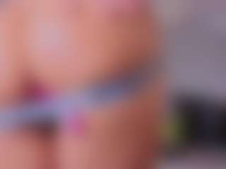 Mia-Oceann's Live Sex Cam Show