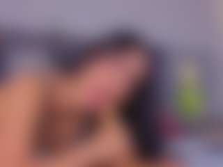 Mia-Oceann's Live Sex Cam Show