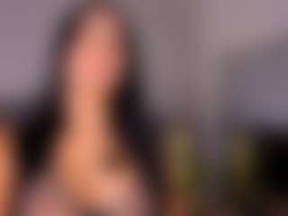 Mia-Oceann's Live Sex Cam Show