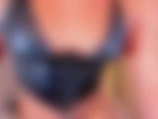 ValentinaMarinn's Live Sex Cam Show
