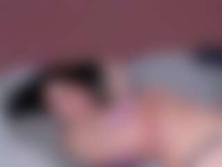EvelineHall's Live Sex Cam Show