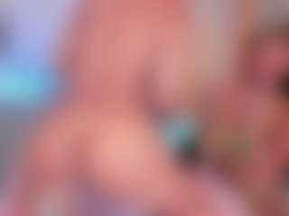 Live cam show with browni-lovex - Fucking on Dare Cams