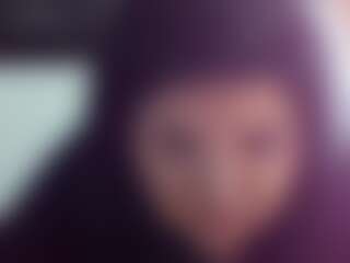 GiannaXdark's Live Sex Cam Show