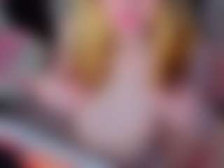 Kitti's Live Sex Cam Show