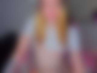 Kitti's Live Sex Cam Show