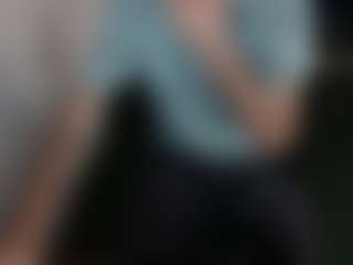 Live cam show with KingDICK607 - Smoking on madthumbs