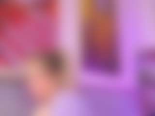 Live cam show with Lili - Butt Plug on SpankPalCams