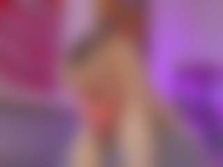 Live cam show with Lili - Butt Plug on Camsoda