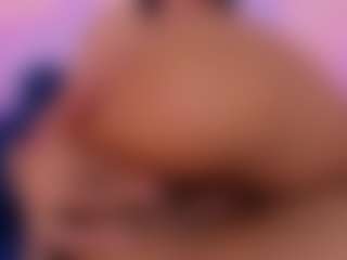 Show live cam dengan MingieeRouse - Spanish di Camsoda | colombia