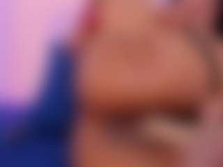 Live cam show with MingieeRouse - Colombia on ObeyMaria