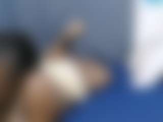 sweet-bunny12's Live Sex Cam Show