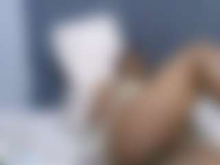 sweet-bunny12's Live Sex Cam Show