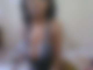 Live cam show with Talia_shylusty - Ebony Petite on Camsoda