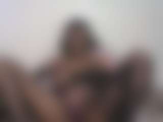Talia_shylusty's Live Sex Cam Show