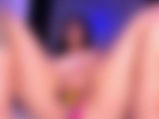 ElizabethReyy's Live Sex Cam Show