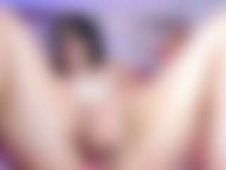 ElizabethReyy's Live Sex Cam Show
