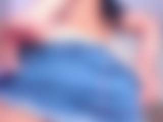 ElizabethReyy's Live Sex Cam Show