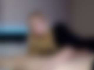 Live cam show with FreyaOliver - Cum On Pussy on Camiplay Live