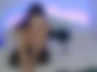 Live cam show with PollyHard - Athletic Public on friskycurves.com