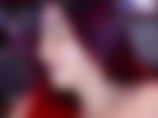 Gatuwildx MILF webcam performer live streaming