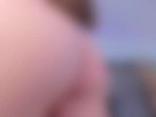 allijadid's Live Sex Cam Show