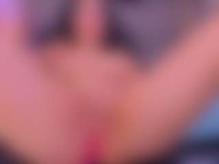 allijadid's Live Sex Cam Show