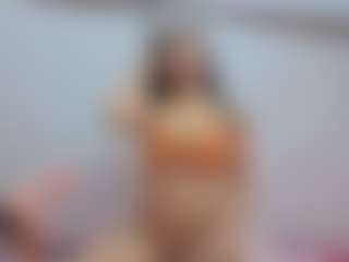 Macarena18's Live Sex Cam Show