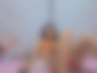 Macarena18's Live Sex Cam Show