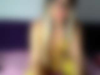 julianna69's Live Sex Cam Show