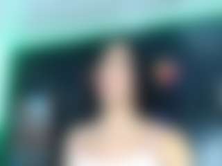 Live cam show with BrittanyQueen - HD on Camsoda