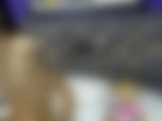Live cam show with MAVIEIVANOVA - Athletic on Dolls Live