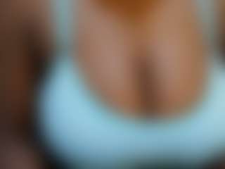 Show live cam dengan just-lela - Average di Camsoda