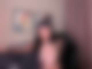 Live cam show with Valkiria-ponce - Dominant on Camsoda