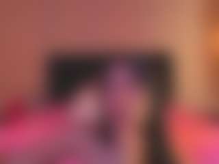 Live cam show with Chloe - Fuck Machine on TeamSkeetLive