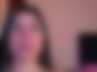 Chloe's Live Sex Cam Show