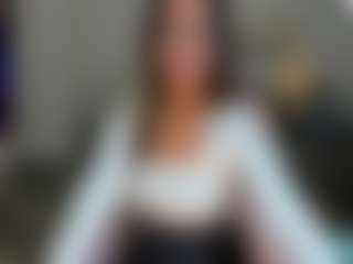 MarySanti MILF webcam performer live streaming