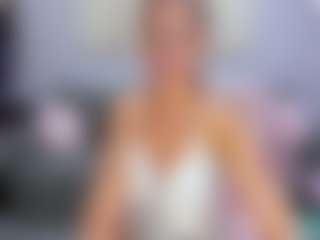 Live cam show with MarySanti - Fingering MILF on chickslive.net