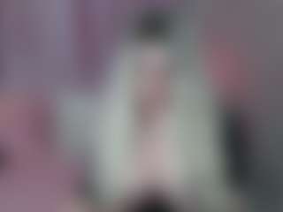 Live cam show with BestDoris - Fuck Machine on WildCum