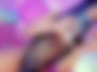 Live cam show with Camiiladoll - Big Cock on Cam Slut