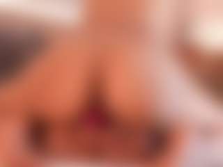 Show live cam dengan IvyEllis - Playdildo di Camsoda