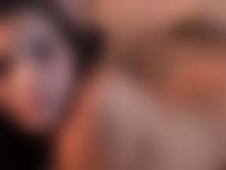 Live cam show with IvyEllis - Handjob on CamClone