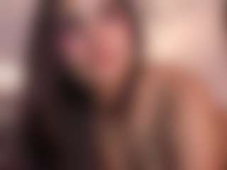 Live cam show with IvyEllis - College Brown Hair on Mixed Magazine Live