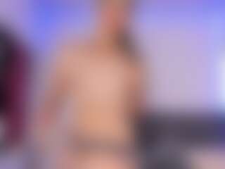 ArianaPoarch's Live Sex Cam Show