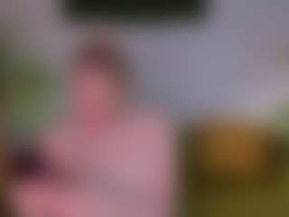 Live cam show with Colleen - Oil on Hubzter Live