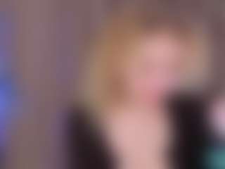 Live cam show with Colleen - Lingerie on TeamSkeetLive