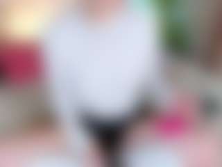 Live cam show with Colleen - Oil on xxxlivecams.org