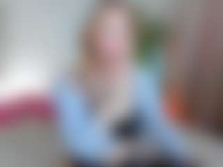 Live cam show with Colleen - Upskirt on SpankPalCams