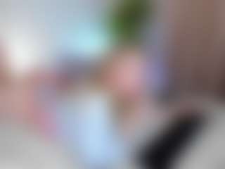 Live cam show with Colleen - Upskirt on SpankPalCams