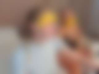 Spettacolo in cam dal vivo con Colleen - Upskirt su Camsoda